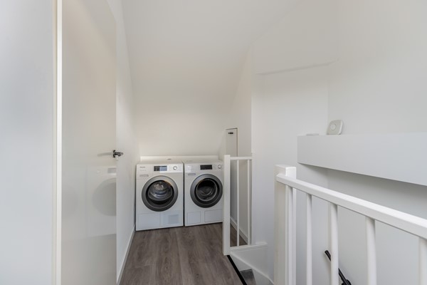 van Vollenhovenstraat 10-44.jpg